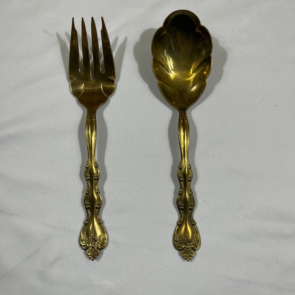 International Silver Serving Set Gold Ornate Floral Shell 2pc Vintage
